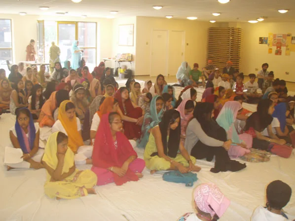 New Punjabi School - Sukhmani Sahib Paath (3)
